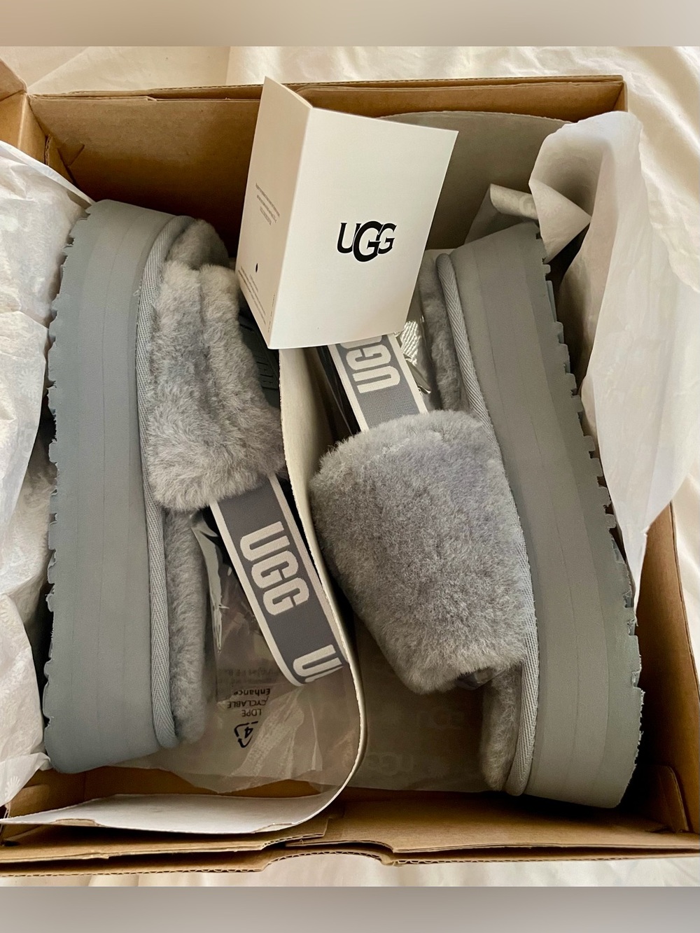 UGG Disco Slide Gray Plush Platform Slippers| NIB| size 6 - Picture 2 of 11